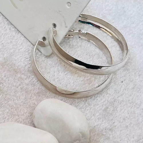 گوشواره حلقه ای نقره ای مدل شماره 2