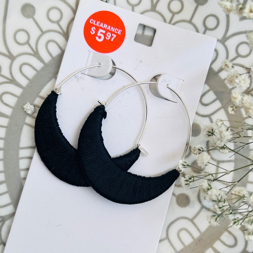 گوشواره ی نخ ابریشم مشکی حلقه ای