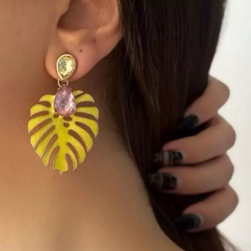 گوشواره برگ انجیری جواهری زیبا و با جلوه و لاکچری