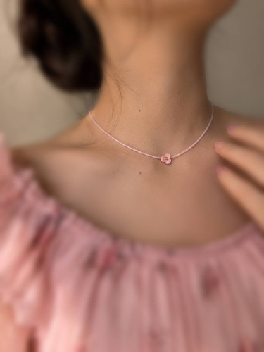 گردنبند منجوق و گل براق صورتی و گوی البرنادو طلا گردنبند طلا کادویی